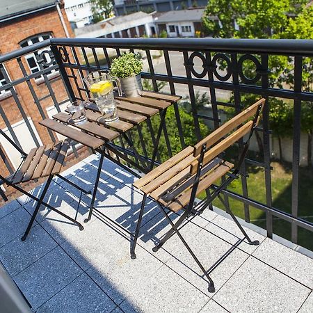 Homewell Apartments Pod Szczerbatym بوزنان المظهر الخارجي الصورة