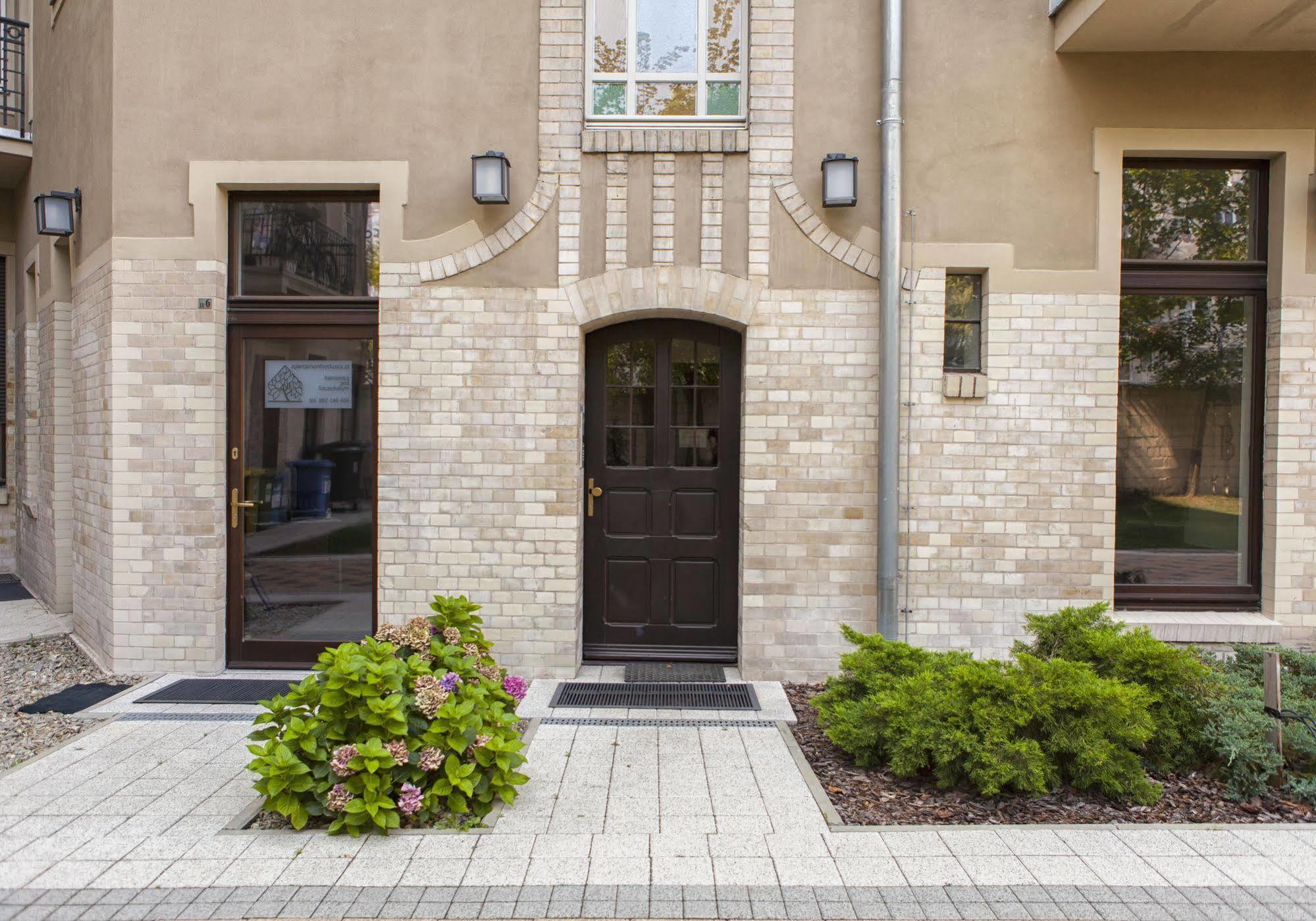 Homewell Apartments Pod Szczerbatym بوزنان المظهر الخارجي الصورة